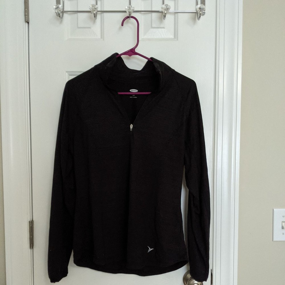 Old Navy Black Pullover, Size L